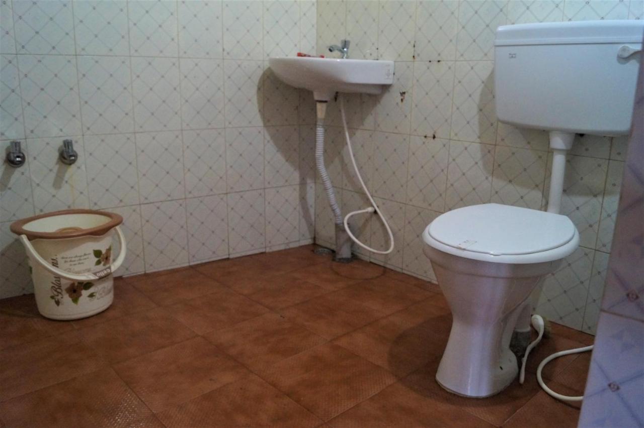 Wins Rooms Vālpārai 外观 照片