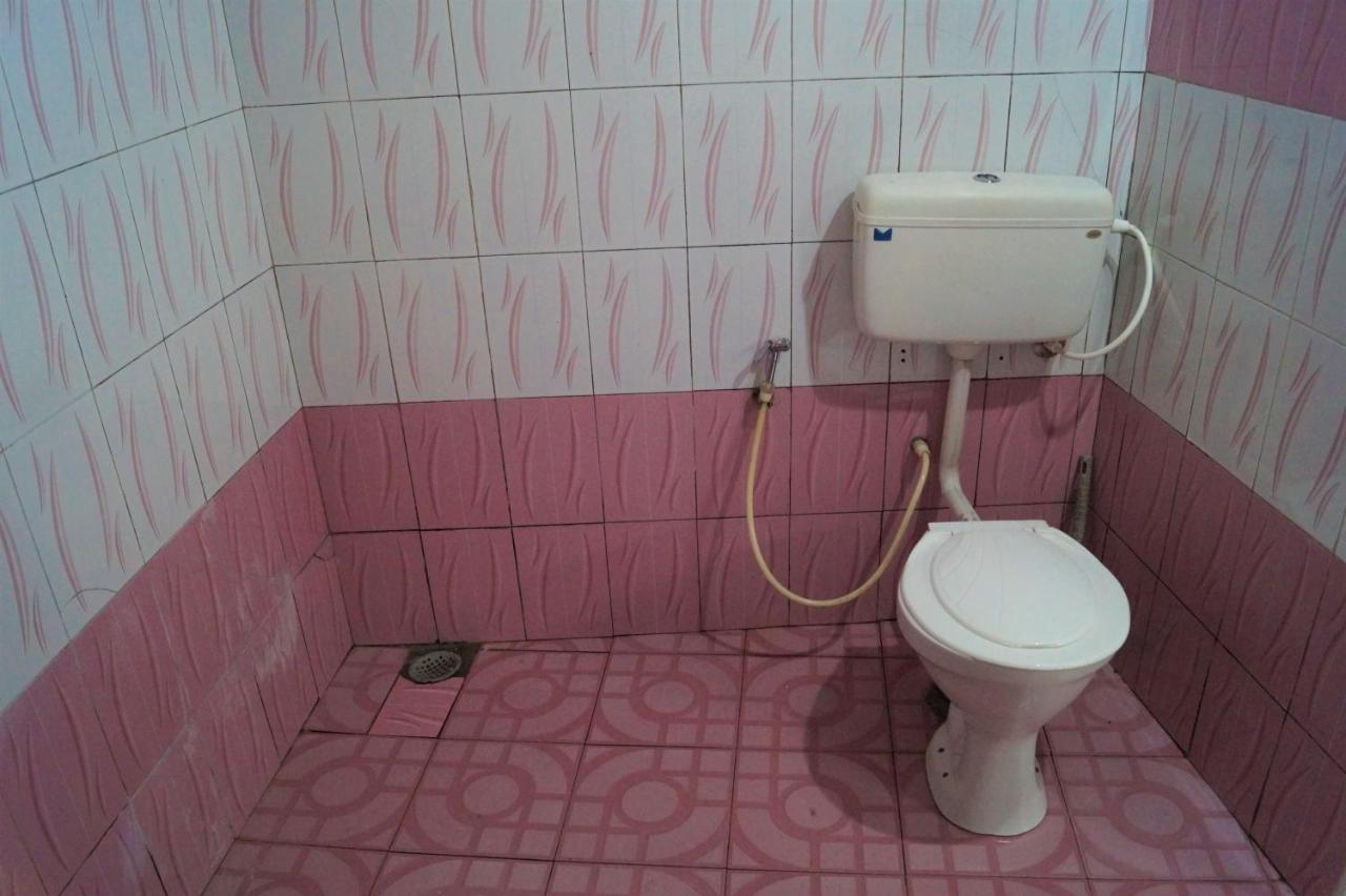 Wins Rooms Vālpārai 外观 照片